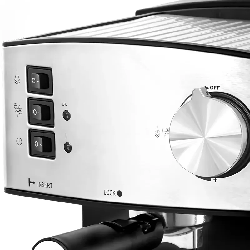 Cafetière Expresso Lexical LEM-0602 - 15 Bars – 850W avec Buse Vapeur